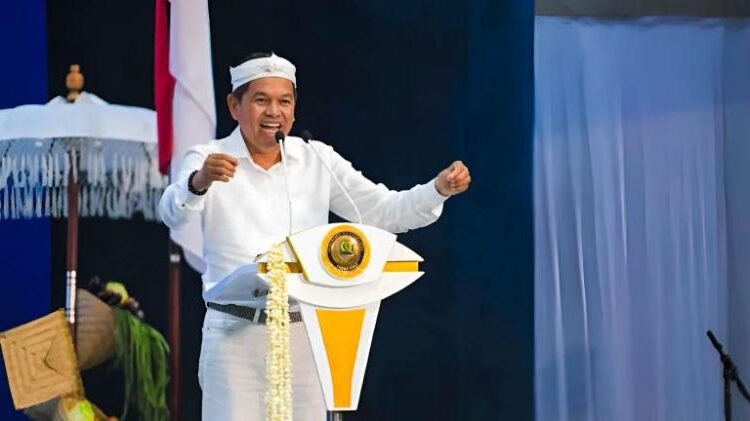 Gubernur Jabar Larang Sawit